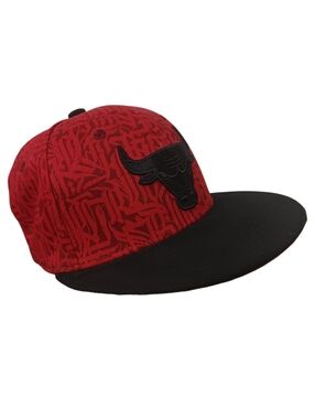 Melonwear Chicago Bulls Red & Black Snapback Hat